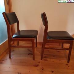 カリモク60　アームレスダイニングチェア スタンダードブラック　２脚の画像