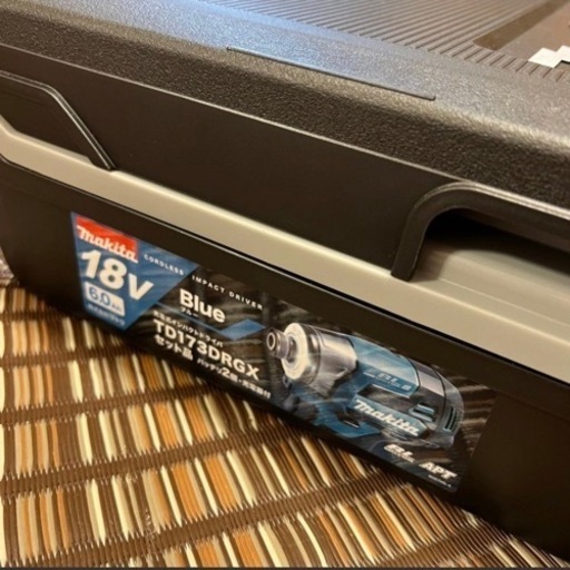 未開封 makita マキタ 18V 充電式インパクトドライバ TD173DRGX ブラック