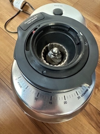 超美品WPM コーヒーグラインダー ZD-17N