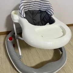 【ベビーウォーカー歩行器】トイザらス ディアベビー メロディウォーカー スタンド付の画像