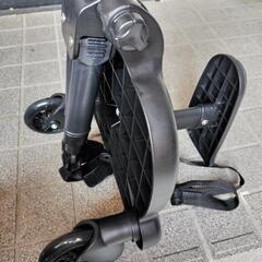 ベビーカーステップ　サドル付きの画像