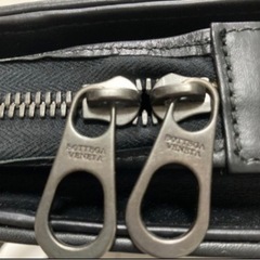 ボッテガべネタ　メンズバッグの画像