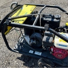 ケルヒャー業務用 エンジン式温水高圧洗浄機 HDS 801 B