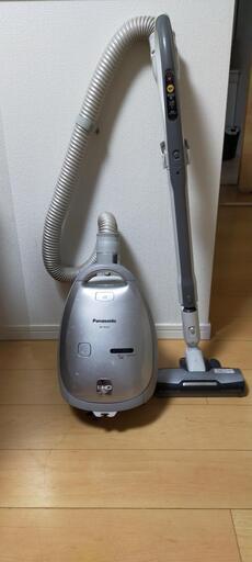 Panasonic 掃除機　MC-PA22G