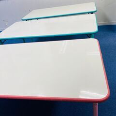 幼稚園のテーブルとイスお譲りします。の画像