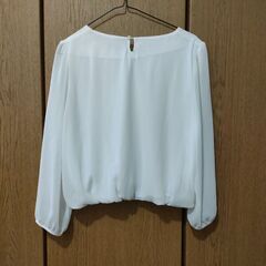 【決まりました】フォーマルブラウス 13Rの画像