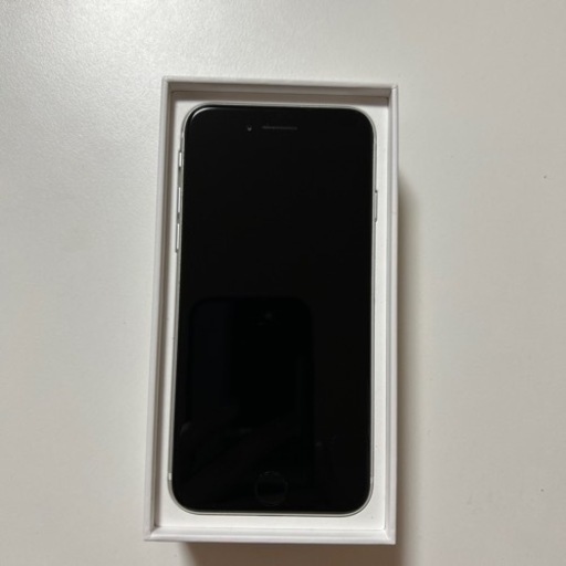 携帯電話/スマホ iPhone SE White 256GB