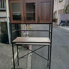 食器棚！🙊{元の値段は2万ﾃﾞｽ