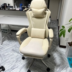 ゲーミングチェア　中古美品