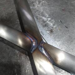 自動車部品製作 − 広島県