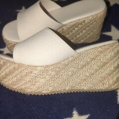 GRL サンダルの画像