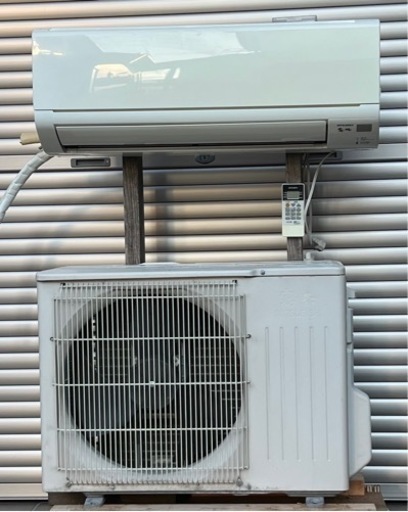 三菱エアコン　10畳〜　2.8kw