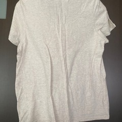 首元がかわいいTシャツ の画像