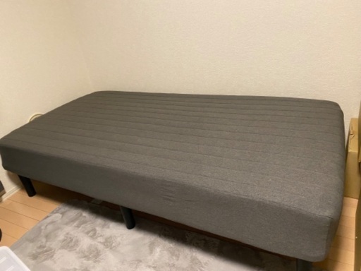 シングルベッド