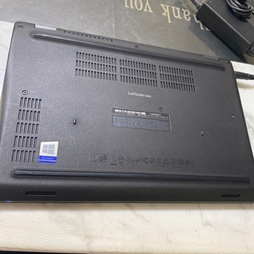 Latitude 5290 i5-7300u office2019
