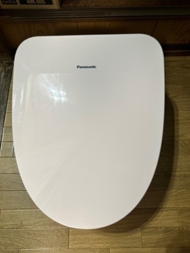 美品4年保証付きパナソニック　便ふた自動開閉　ビューティー.トワレ　ピンク訳あり