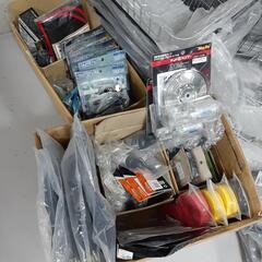 自転車部品 カゴ スタンド タイヤ チェーン サドル ワイヤー ライト 馬蹄錠 カギ ブレーキシュー 等の画像