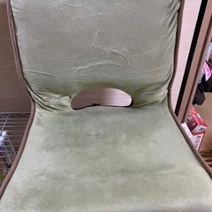 コンパクト座椅子