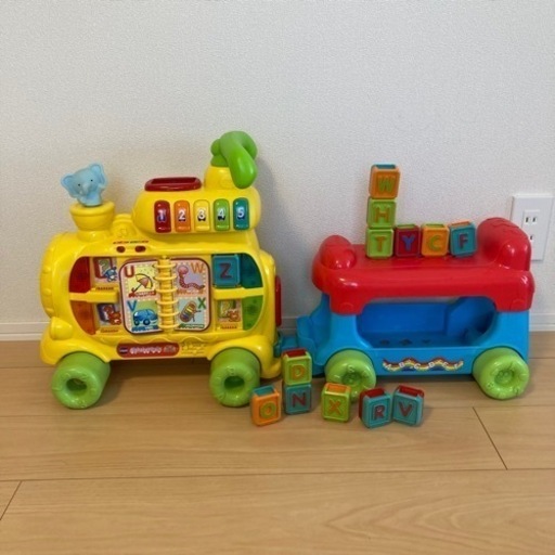 アルファベット　手押し車　ブロック