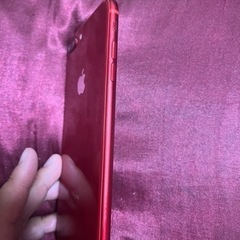 iPhone 8 plus 256GB レッドの画像