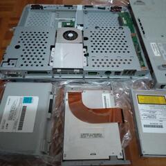 短期出品・古いFMVノート部品取りにどうぞ(ハードデスクはありません)