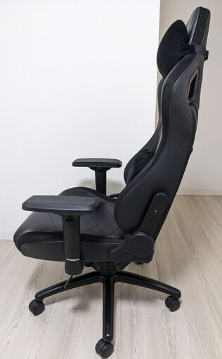【取引中】noblechairs EPIC ゲーミングチェア【 ブラック 】NBL-PU-BLA-003