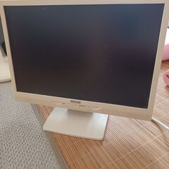 パソコンモニター