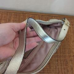 COACHﾊﾝﾄﾞﾊﾞｯｸﾞの画像