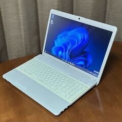 【売約済】【☆キラキラVAIO☆爆速カスタム & 最新Win11...