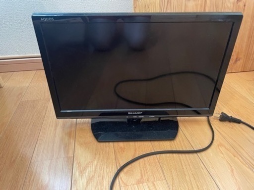 SHARP テレビ　2015年製
