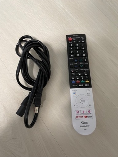 年末最終値下げ！！　⭐︎SHARP AQUOS 70型　8K対応液晶テレビ8T-C70BW1