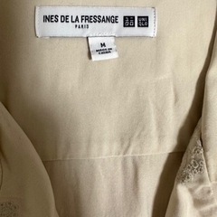 UNIQLO ユニクロ　イネスコラボ　レーヨンオープンカラーブラウスの画像