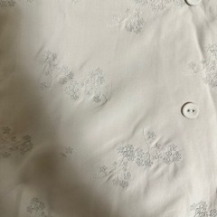 UNIQLO ユニクロ　イネスコラボ　レーヨンオープンカラーブラウスの画像