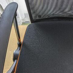 オフィスチェアの画像