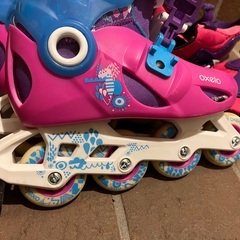 美品⭐︎インラインスケート  ローラースケート ローラーシューズ & プロテクター　デカトロン製品　DECATHLONの画像