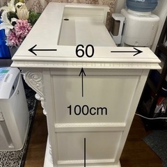 受付カウンターの画像