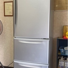 商談中　Panasonic冷蔵庫 365L シルバー