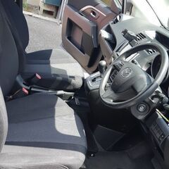 商談中　🌸H22マツダプレマシー🌸　塗装がやれているので格安　走行　91,130㎞の画像