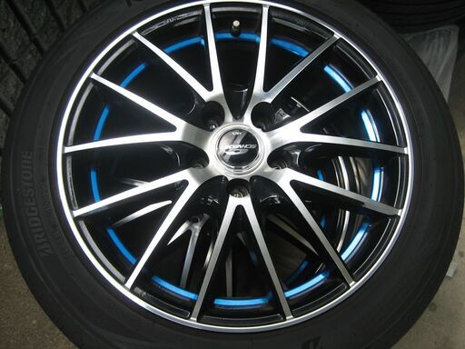 レグノのタイヤアルミホイール付き4本