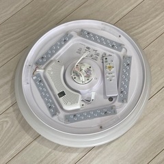 ニトリ シーリングライト 8畳用の画像