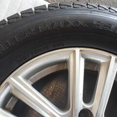 ○215/70R15○バリ溝○スタッドレスタイヤアルミホイール4本セット○ダンロップ○の画像
