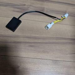 アルファード30系　イルミネーション自動点灯と電源取り出しカプラー