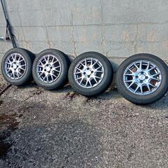 175/65R14 スタッドレスタイヤ　アルミホイル付　ナット付...