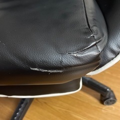 ゲーミングチェアの画像