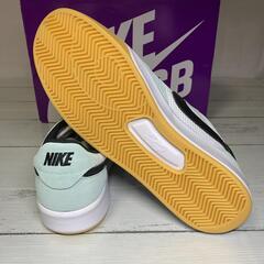 NIKE　SB ナイキ　メンズ　スニーカー　ADVERSARYの画像