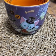 ディズニーダッフィフレンズ　コップ　容器の画像