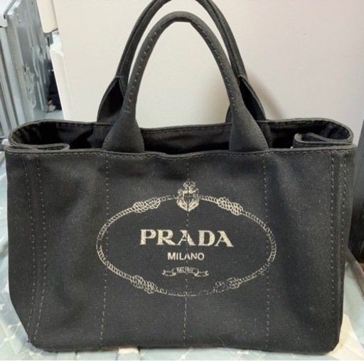 PRADAトートバッグ黒