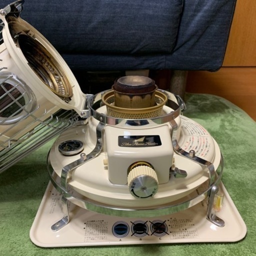 アラジン石油ストーブブルーフレームヒーター (すもも) 北小金の季節 