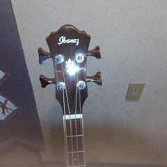 Ibanez　エレクトリックアコースティックベースギターの画像