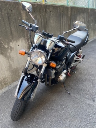 スズキ　SUZUKI  GSX1400 ネイキッド　リッター（大型）バイク